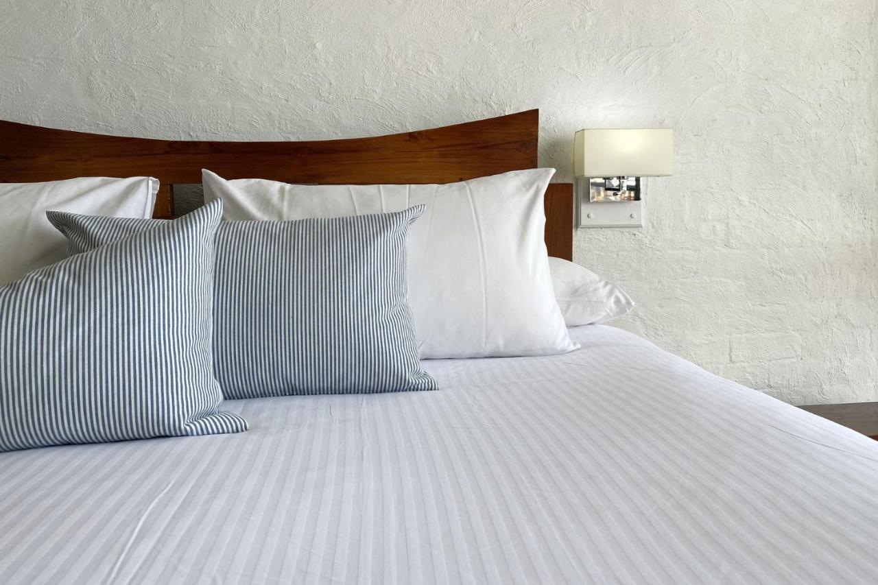 Bay Breeze Boutique Accommodation เบทแมนส์เบย์ ภายนอก รูปภาพ