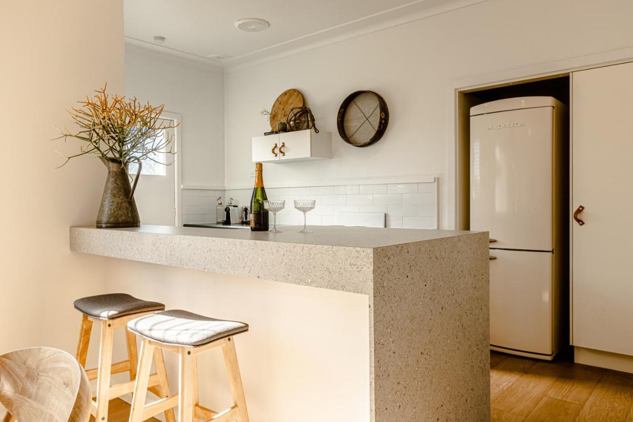 Bay Breeze Boutique Accommodation เบทแมนส์เบย์ ภายนอก รูปภาพ